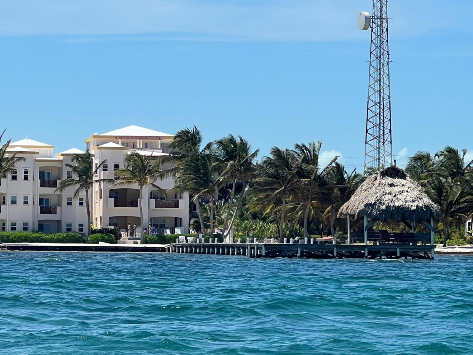 Miramar Villas Resort San Pedro  Extérieur photo